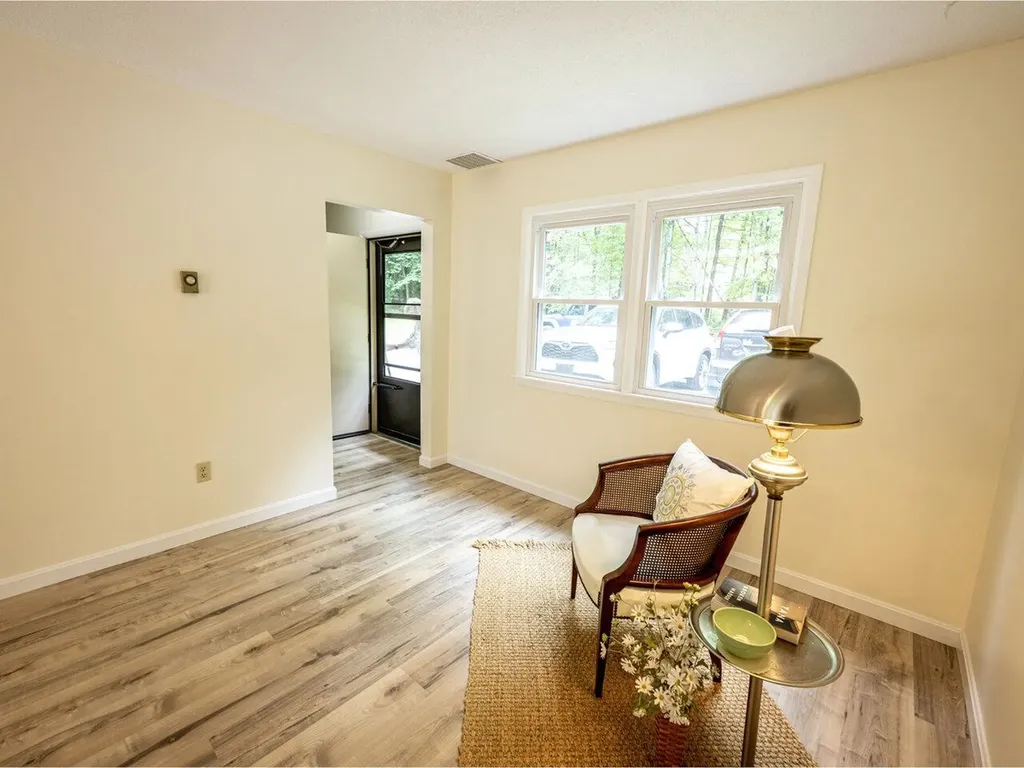 86 Pinecrest Drive Essex VT 05452