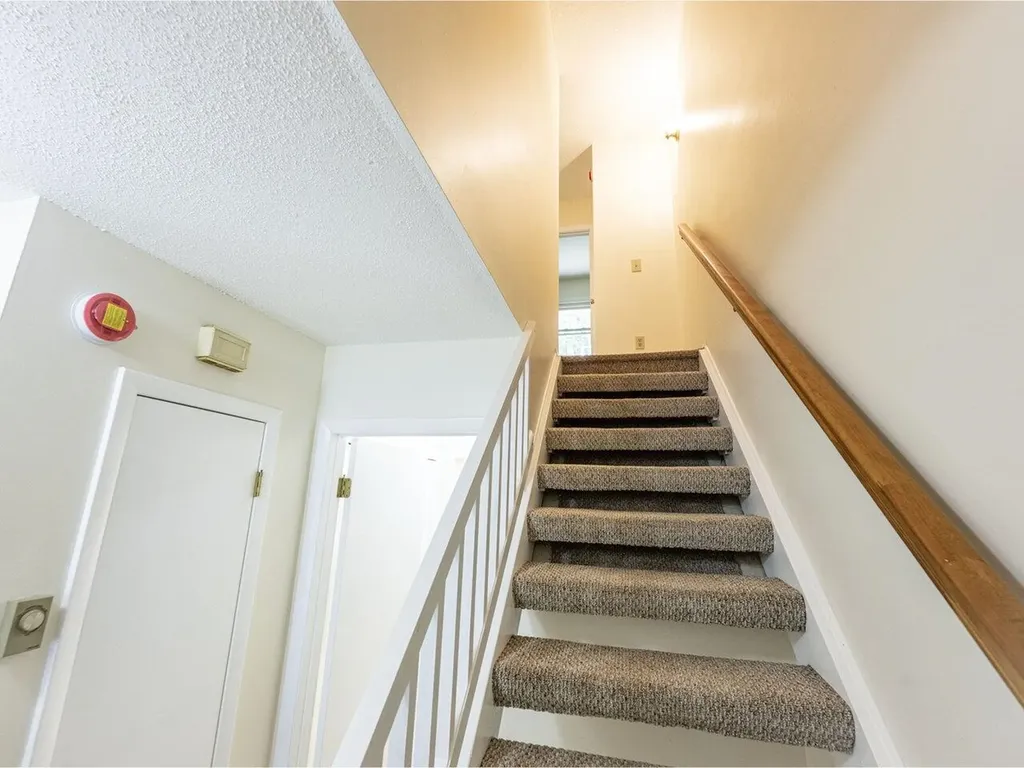 86 Pinecrest Drive Essex VT 05452