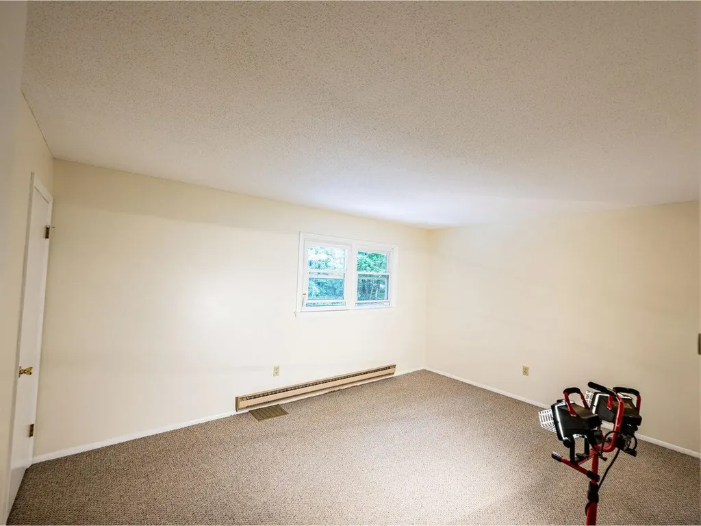 86 Pinecrest Drive Essex VT 05452