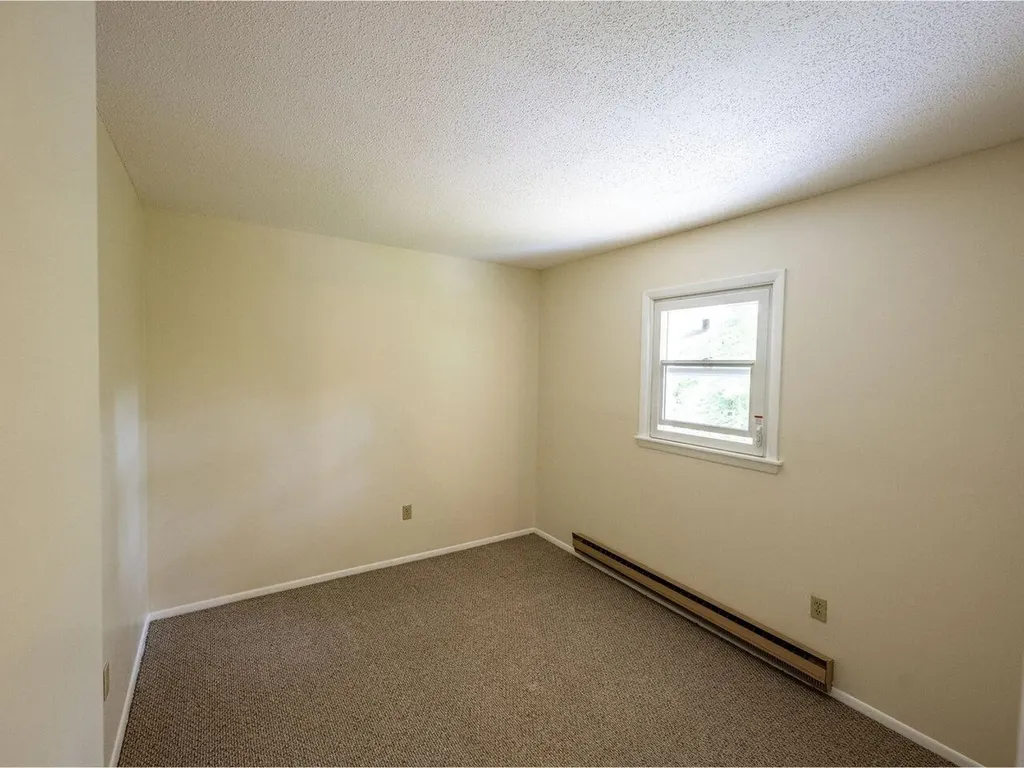 86 Pinecrest Drive Essex VT 05452