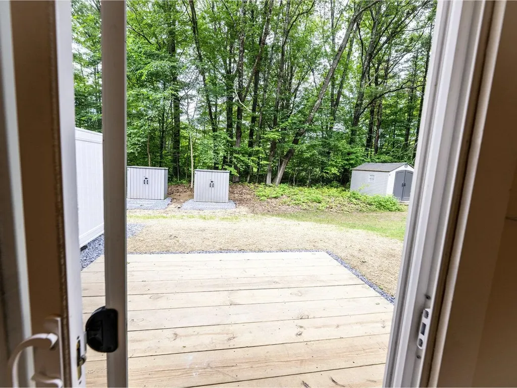 86 Pinecrest Drive Essex VT 05452