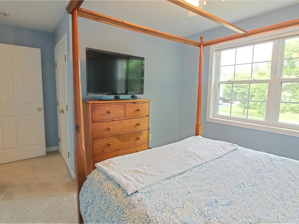 343 Cobblestone Circle South Burlington VT 05403