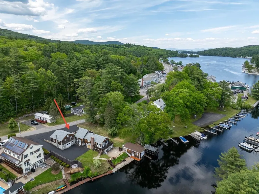 23 Riverlake Street Alton NH 03810