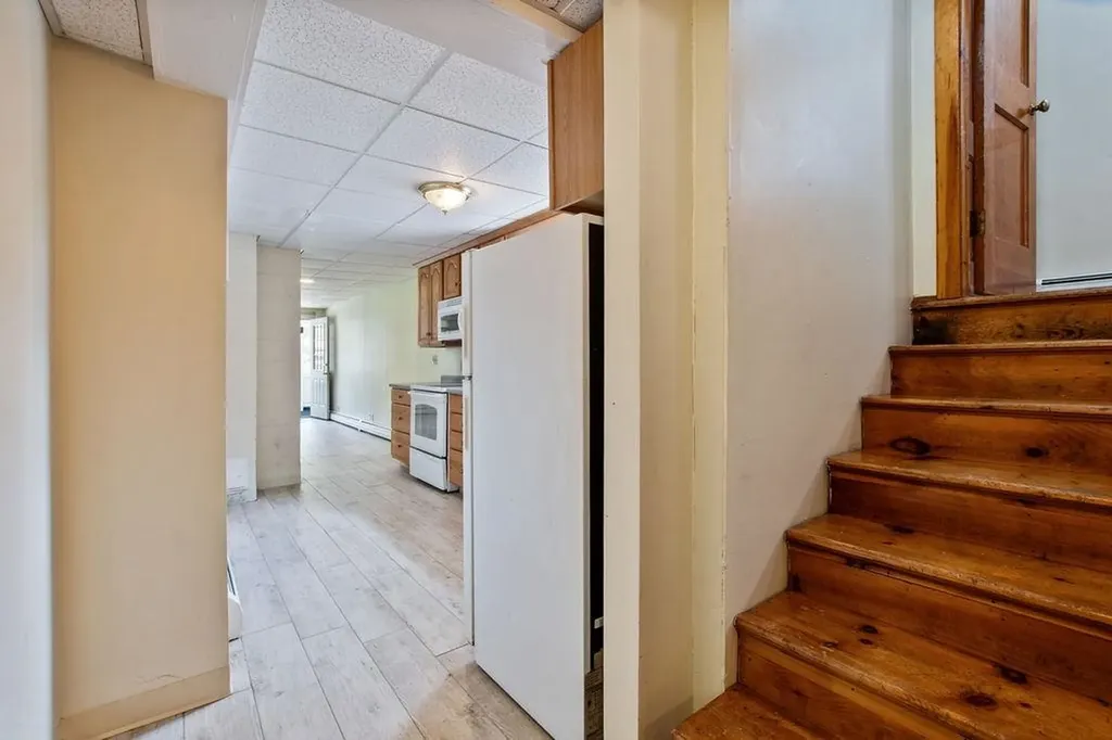 23 Riverlake Street Alton NH 03810