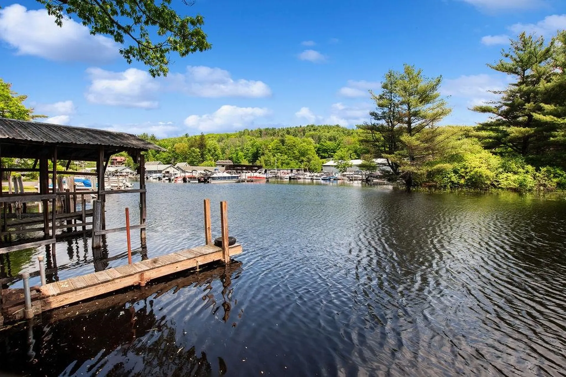 23 Riverlake Street Alton NH 03810