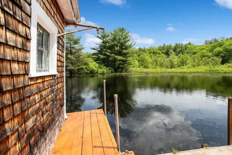 23 Riverlake Street Alton NH 03810