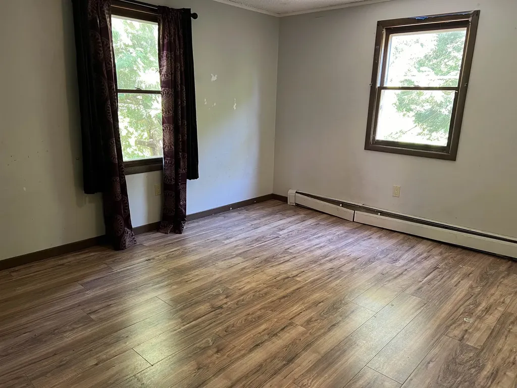 48 Hickory Hollow Road Vernon VT 05354