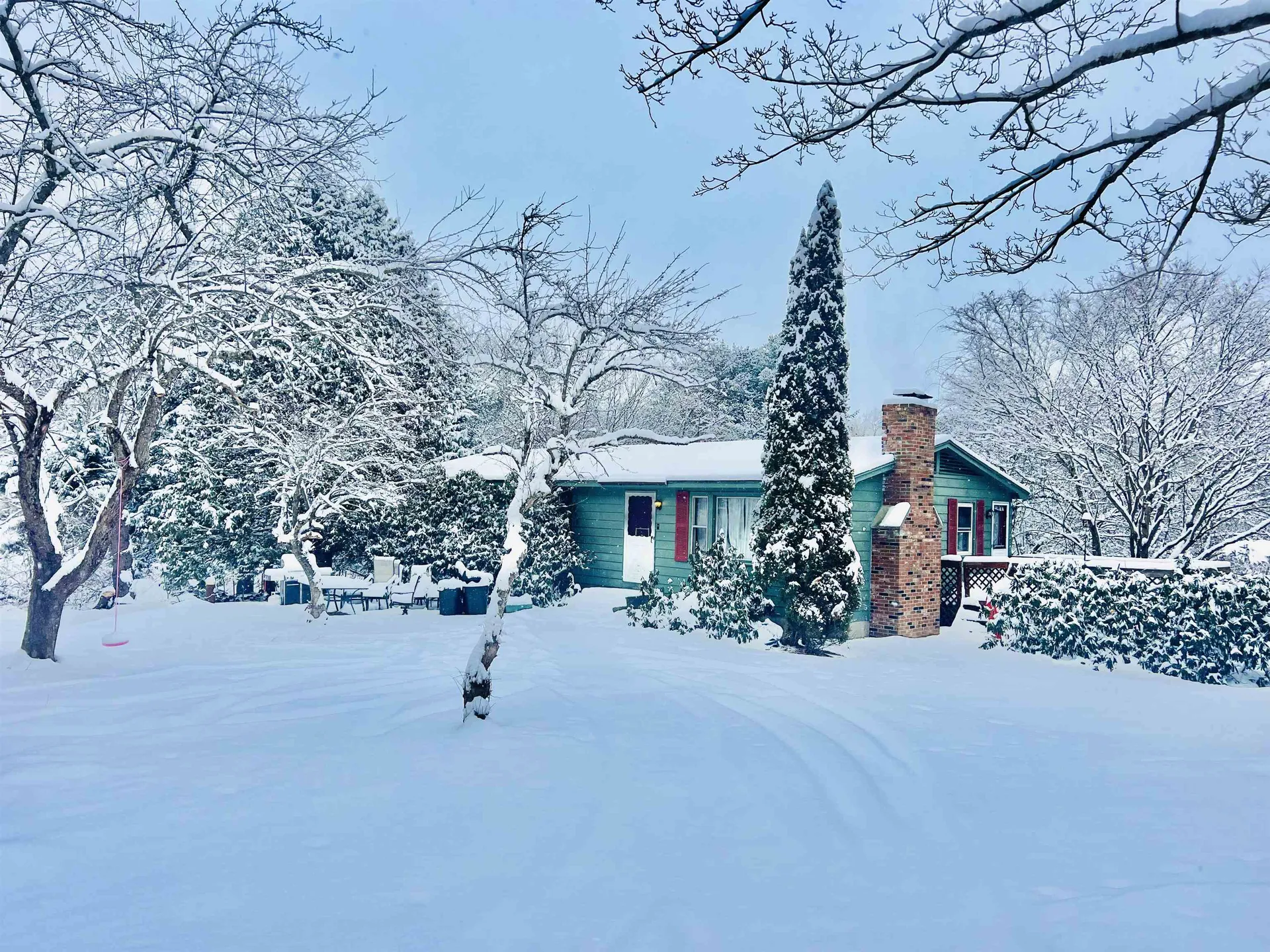 48 Hickory Hollow Road Vernon VT 05354