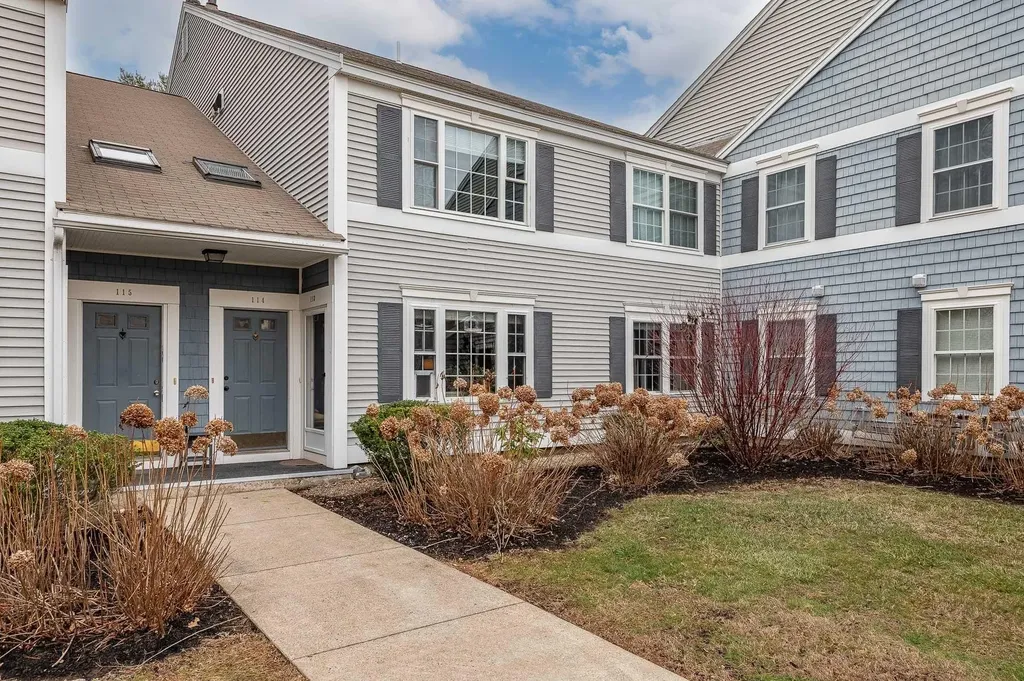 113 Springbrook Circle Portsmouth NH 03801