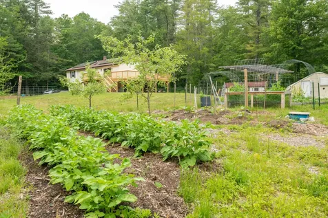 226 Raymond Road Nottingham NH 03290