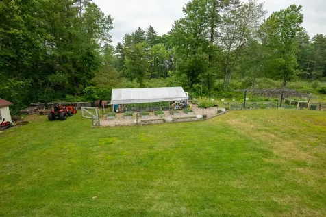 226 Raymond Road Nottingham NH 03290