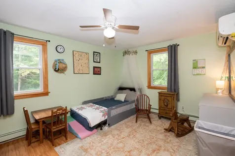 226 Raymond Road Nottingham NH 03290