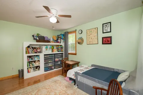 226 Raymond Road Nottingham NH 03290