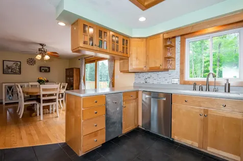 226 Raymond Road Nottingham NH 03290