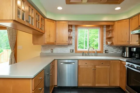 226 Raymond Road Nottingham NH 03290