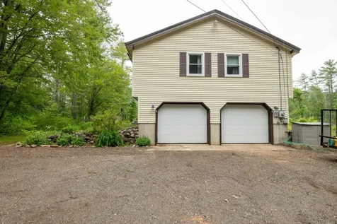 226 Raymond Road Nottingham NH 03290