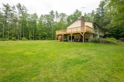 226 Raymond Road Nottingham NH 03290