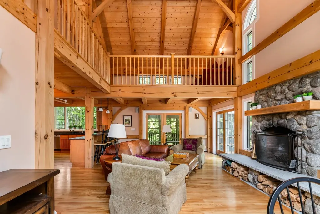 60 Emily Lane Sunapee NH 03782