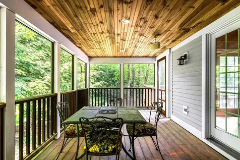 60 Emily Lane Sunapee NH 03782