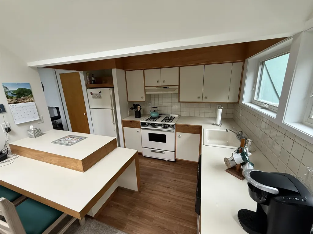 93 Senor Road Warren VT 05674