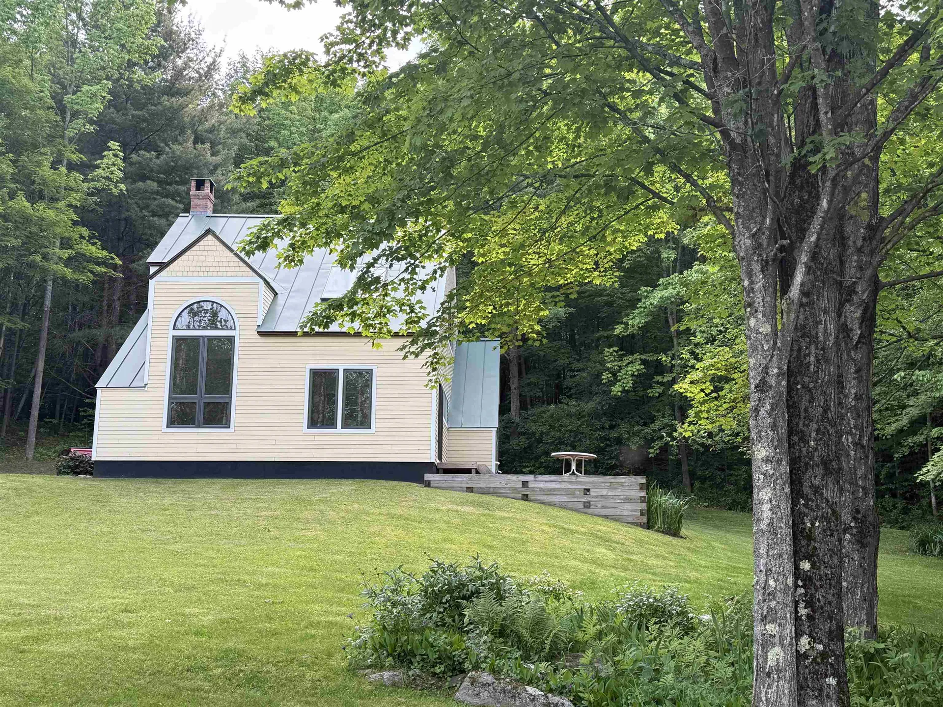 93 Senor Road Warren VT 05674