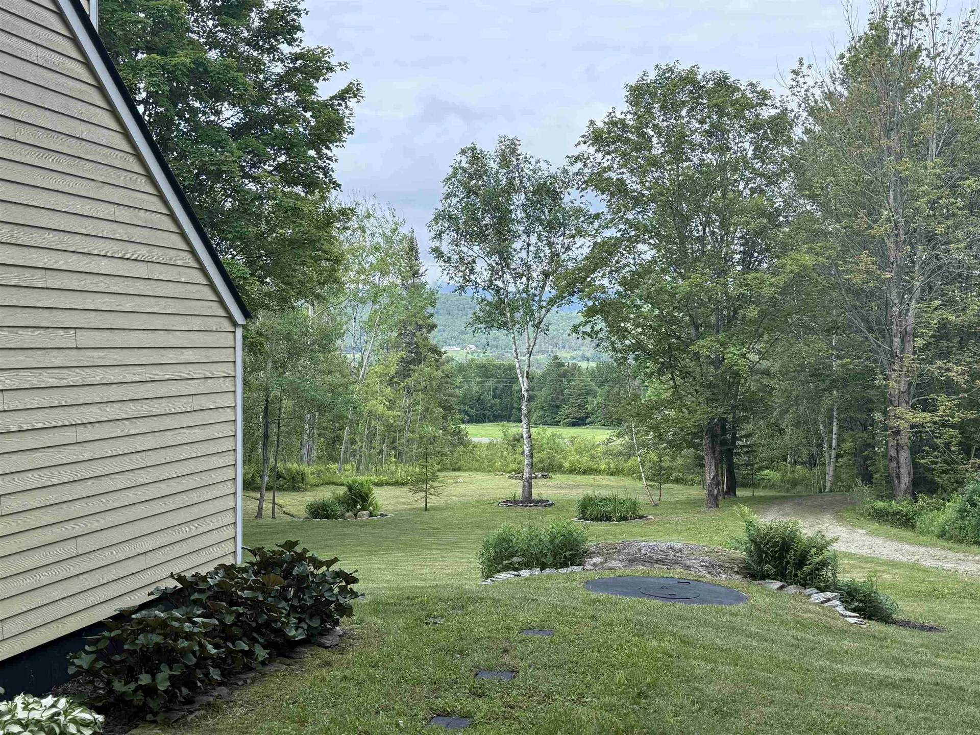 93 Senor Road Warren VT 05674