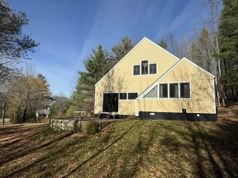 93 Senor Road Warren VT 05674