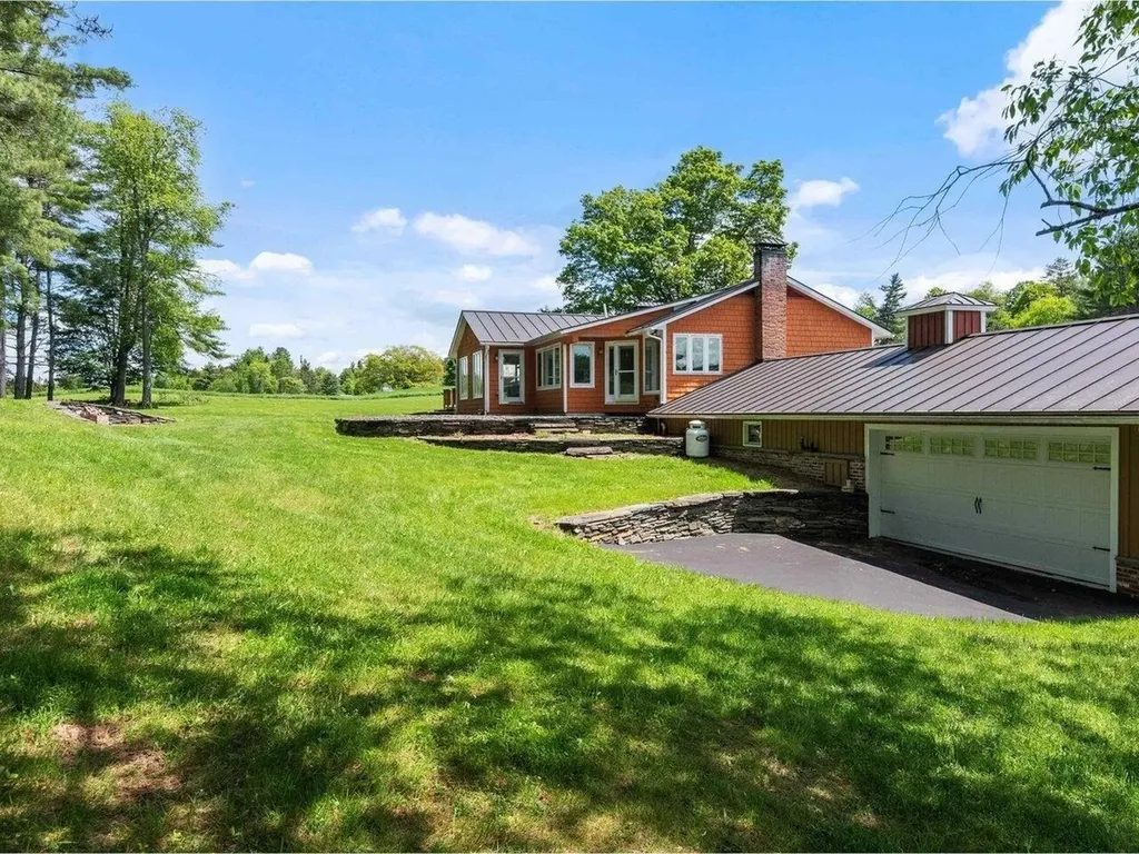 1693 County Road East Montpelier VT 05602