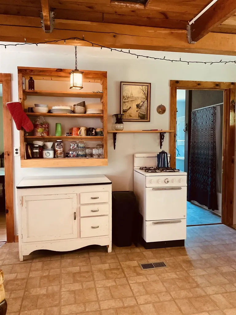718 Macintosh Hill Road Bethel VT 05060