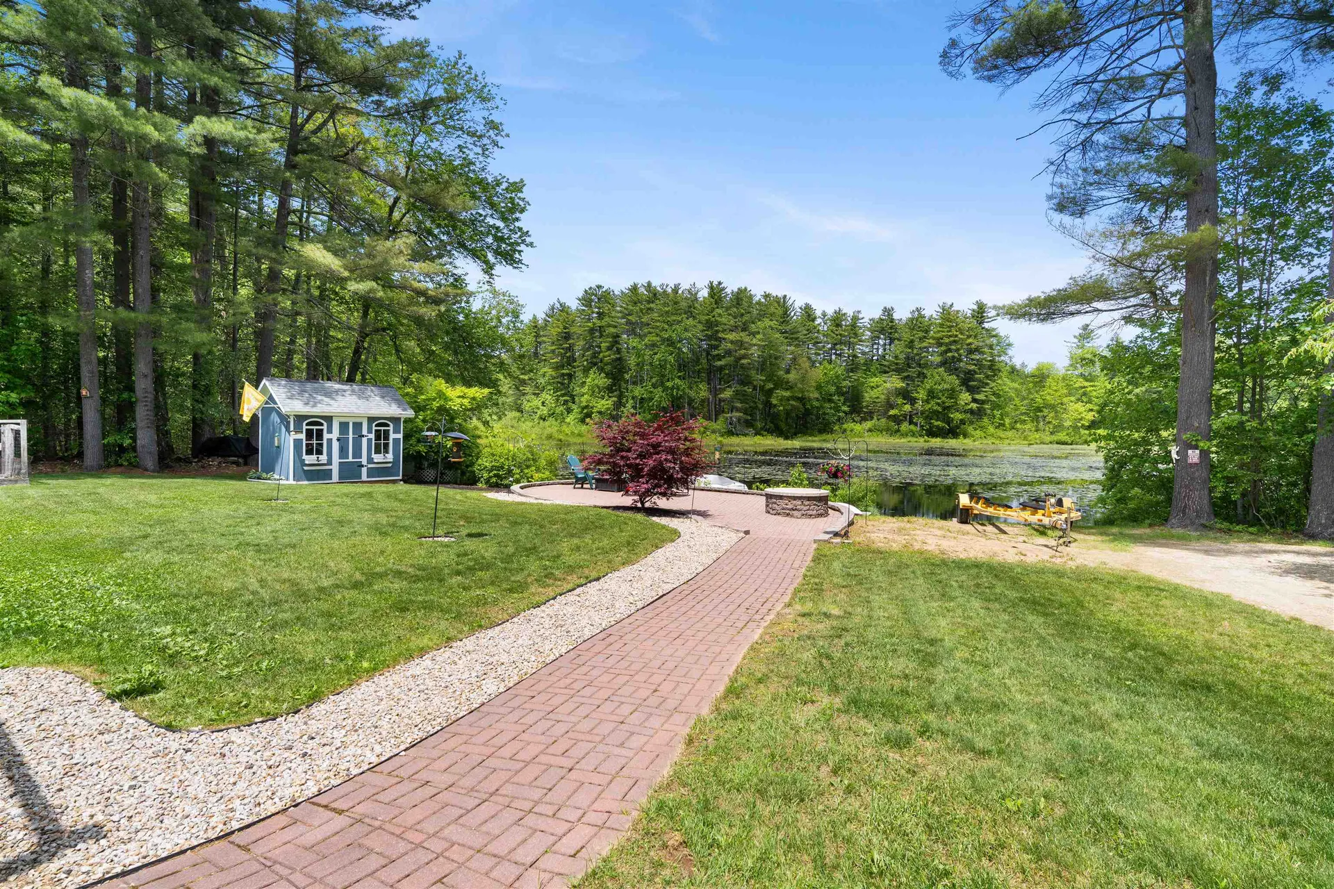 104 N River Lake Road Northwood NH 03261