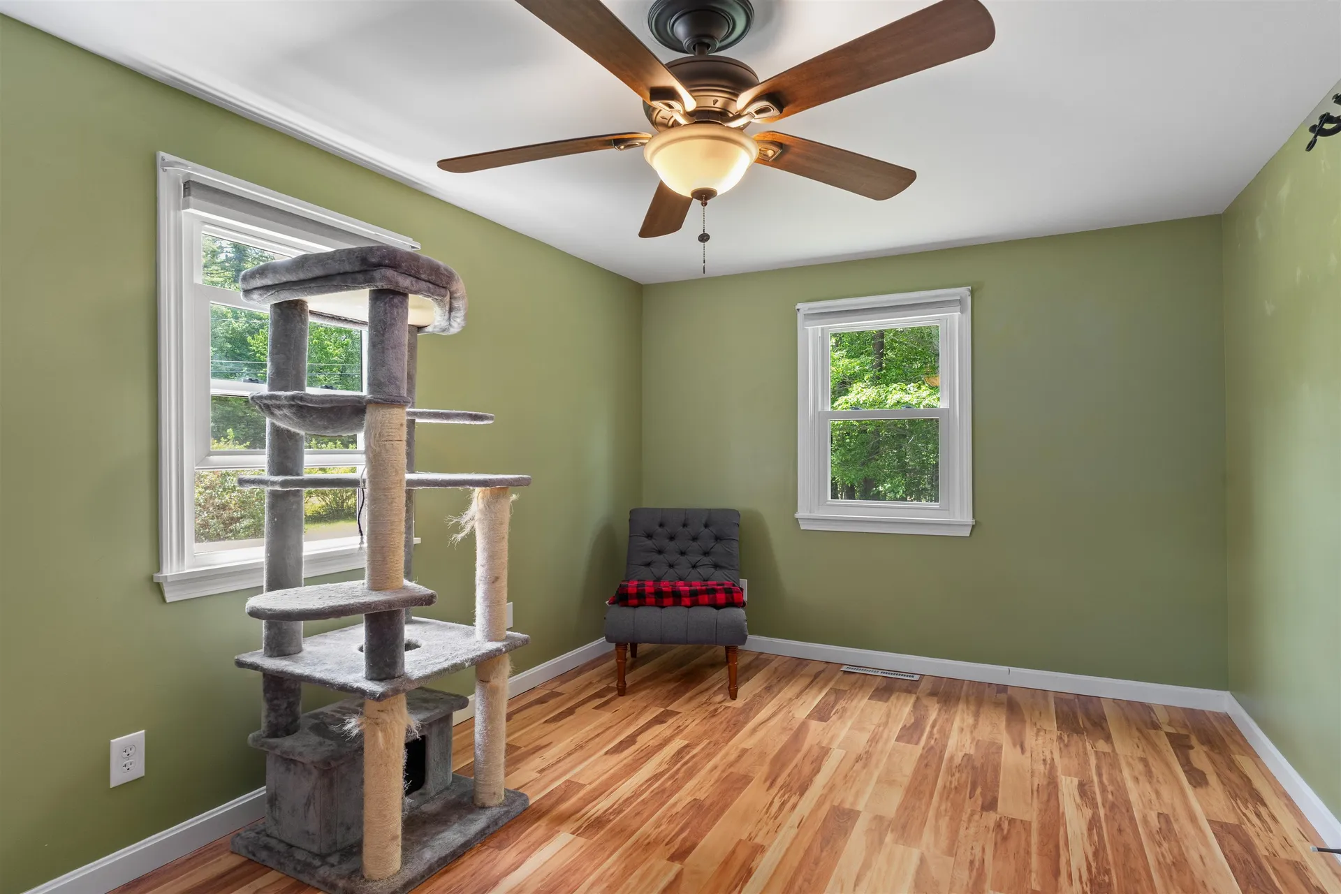 104 N River Lake Road Northwood NH 03261