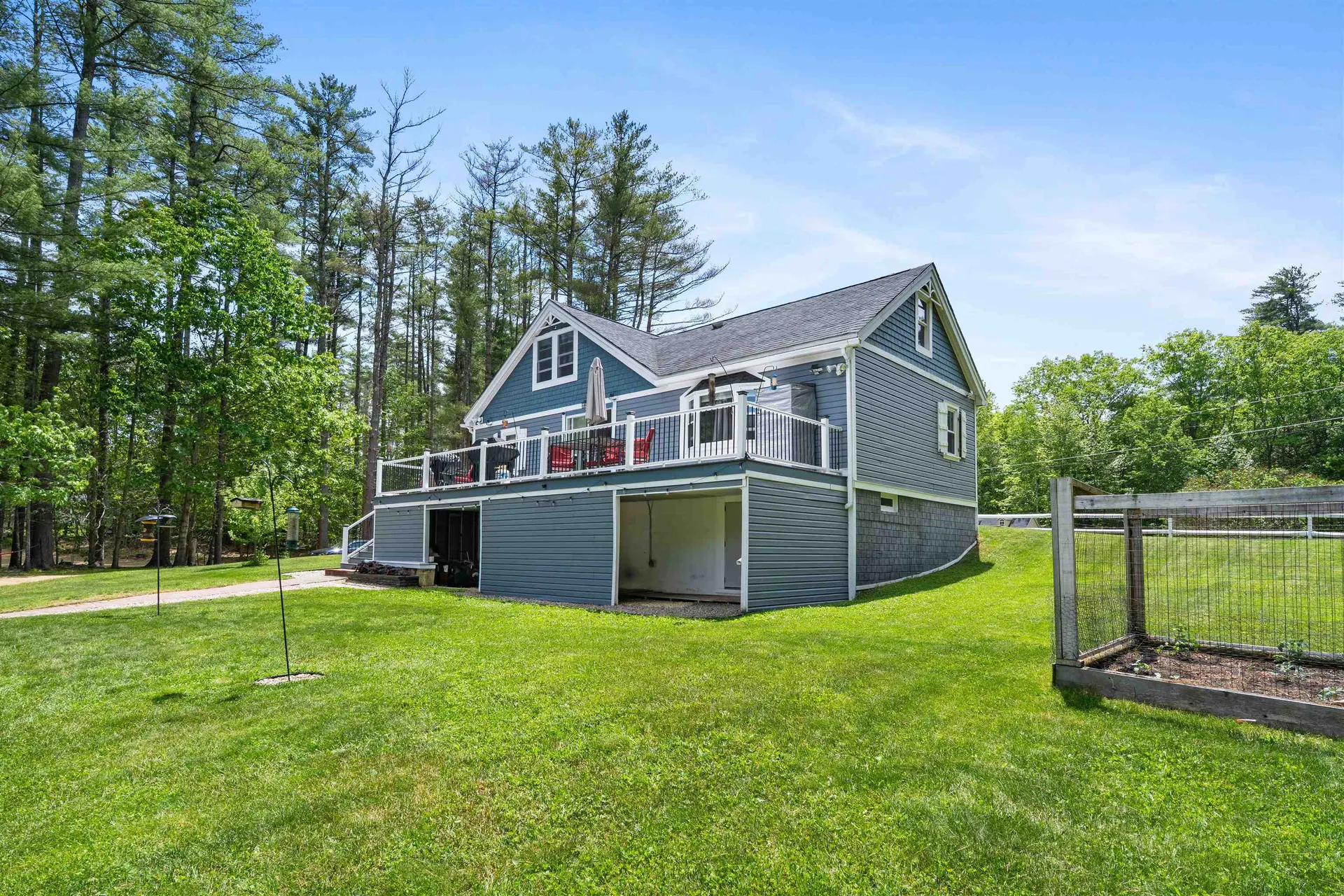 104 N River Lake Road Northwood NH 03261