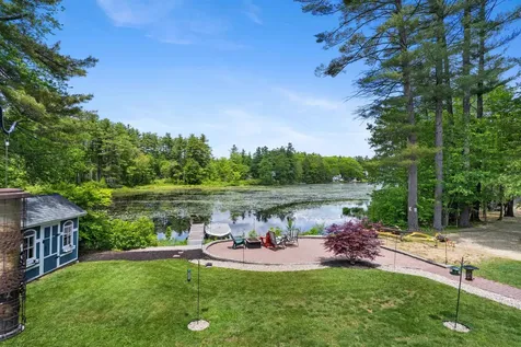 104 N River Lake Road Northwood NH 03261