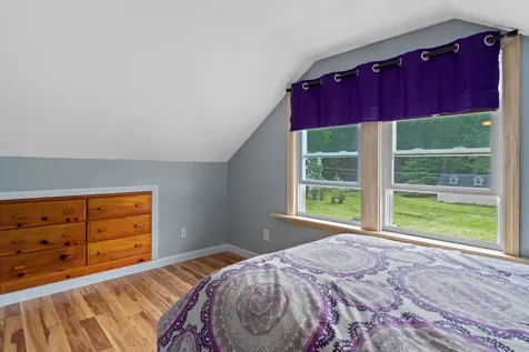 104 N River Lake Road Northwood NH 03261