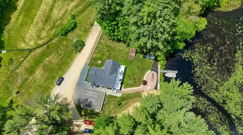 104 N River Lake Road Northwood NH 03261