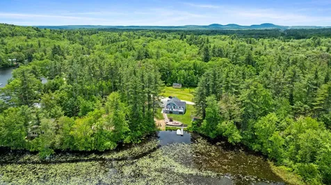 104 N River Lake Road Northwood NH 03261