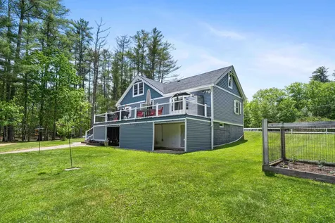 104 N River Lake Road Northwood NH 03261