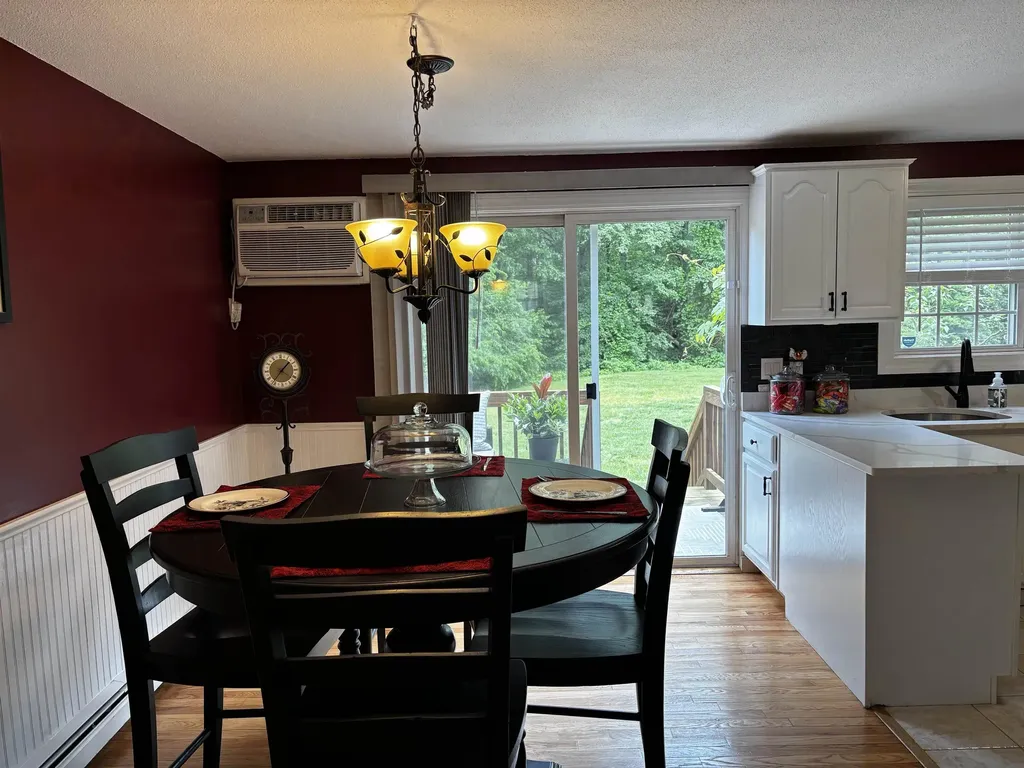 91 Fieldstone Drive Londonderry NH 03053