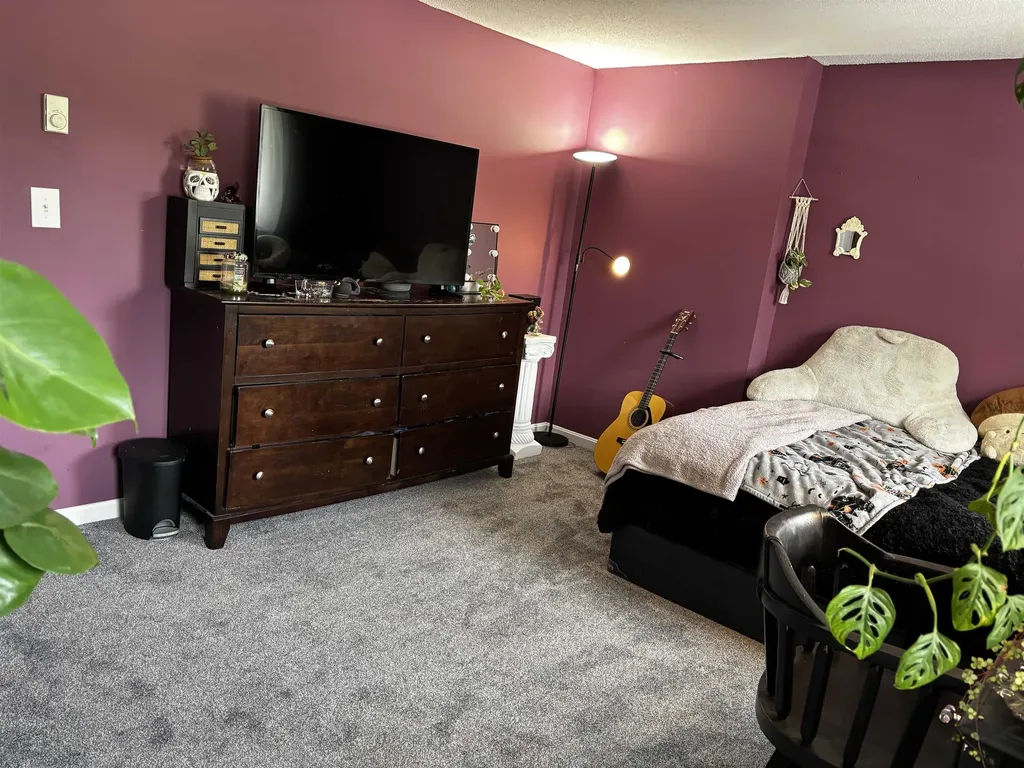 91 Fieldstone Drive Londonderry NH 03053