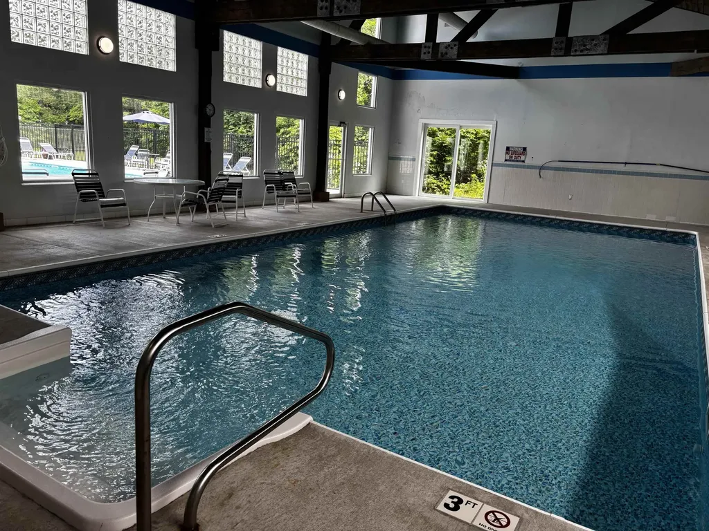 91 Fieldstone Drive Londonderry NH 03053