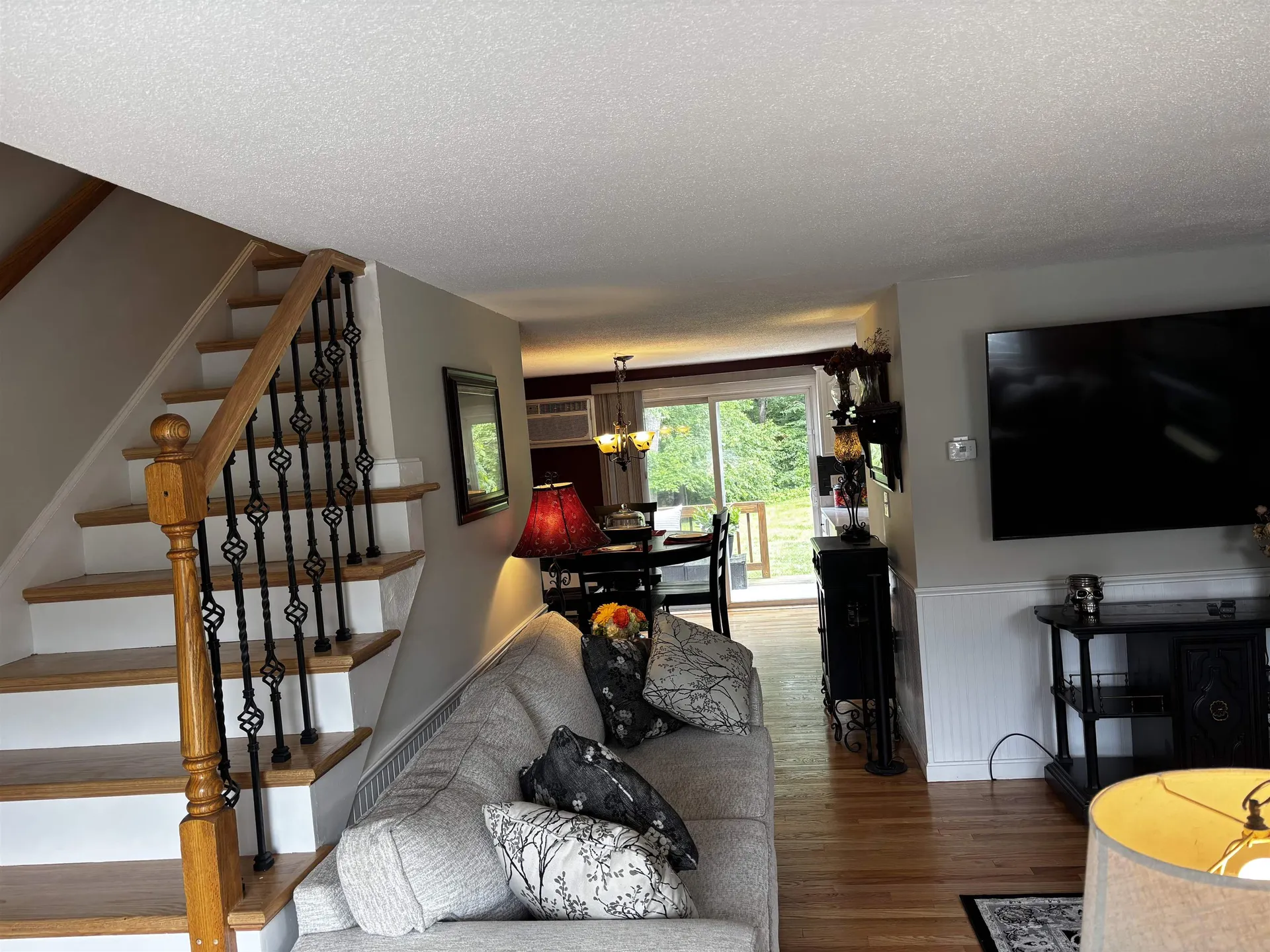 91 Fieldstone Drive Londonderry NH 03053