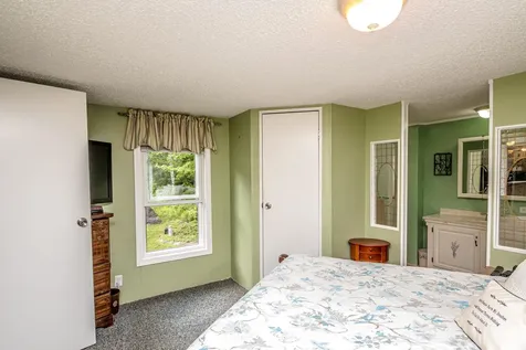 22 Horan Road Jefferson NH 03583