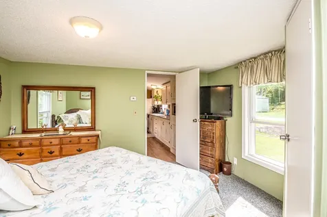 22 Horan Road Jefferson NH 03583
