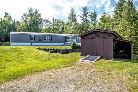 22 Horan Road Jefferson NH 03583