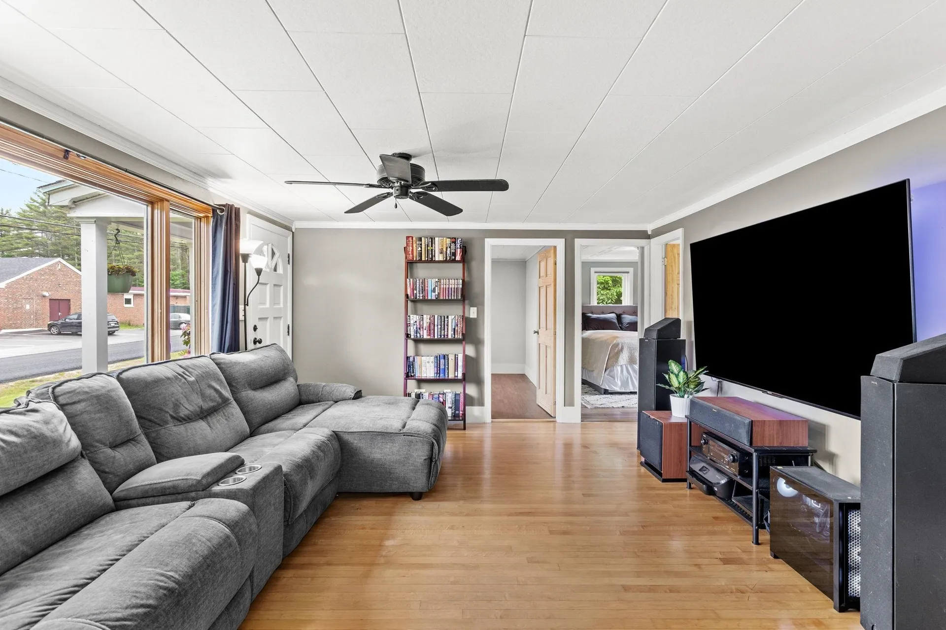 10 Pine Street Alton NH 03809