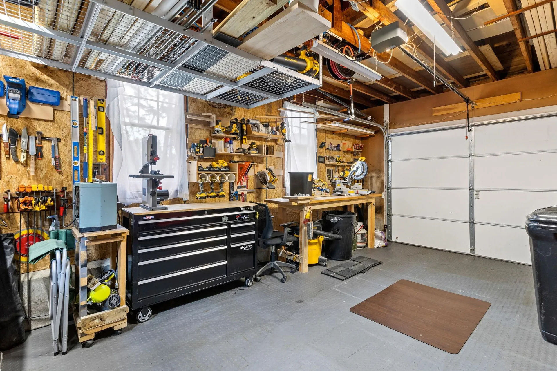 10 Pine Street Alton NH 03809