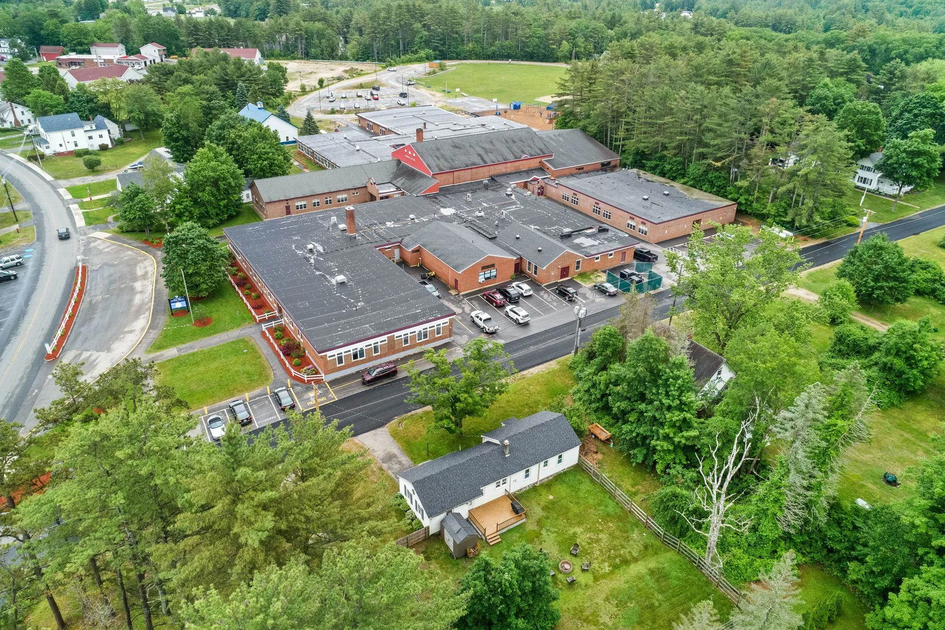 10 Pine Street Alton NH 03809