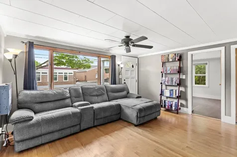 10 Pine Street Alton NH 03809