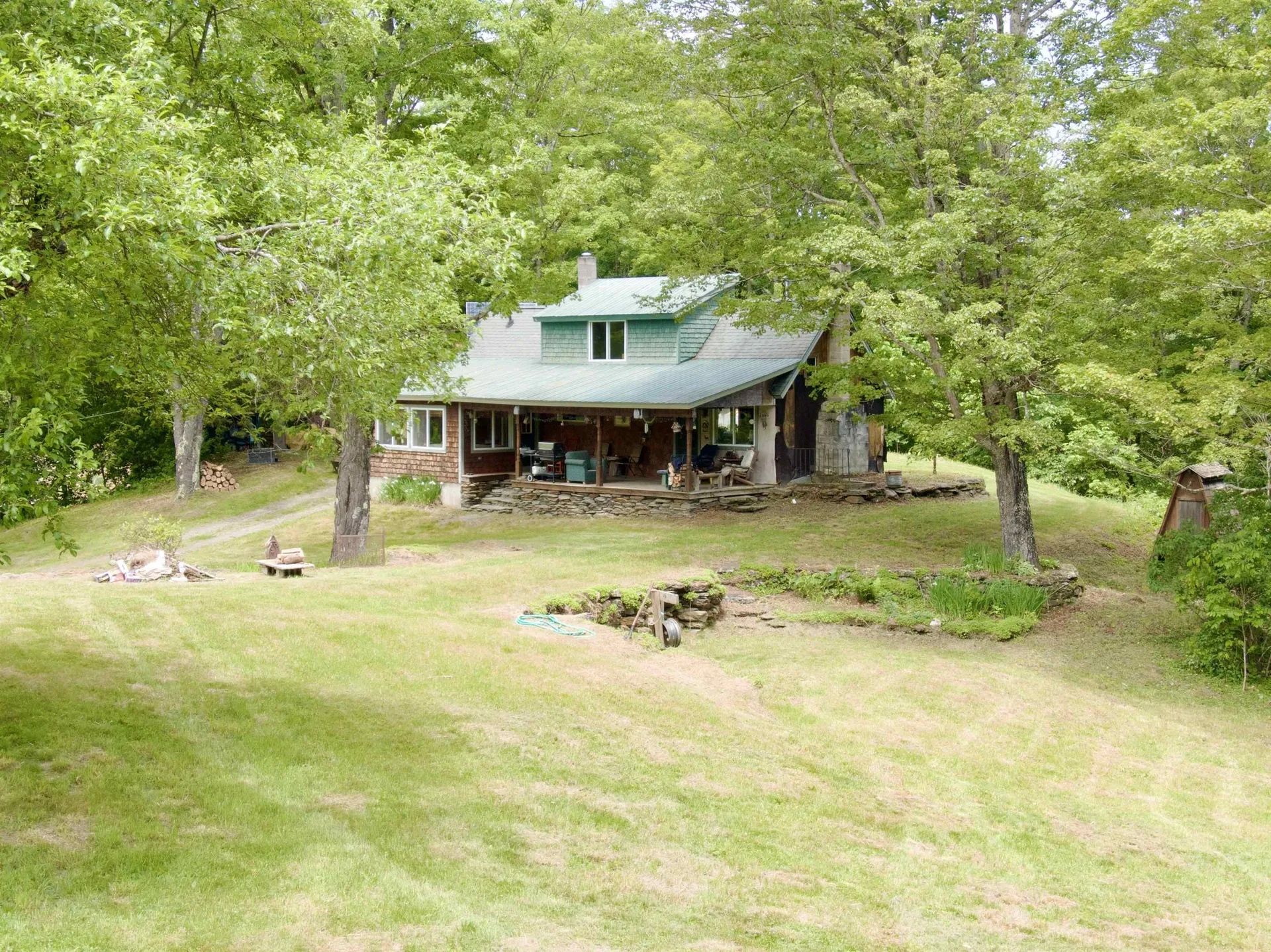 459 Bat Hennesy Road Moretown VT 05660