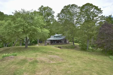 459 Bat Hennesy Road Moretown VT 05660